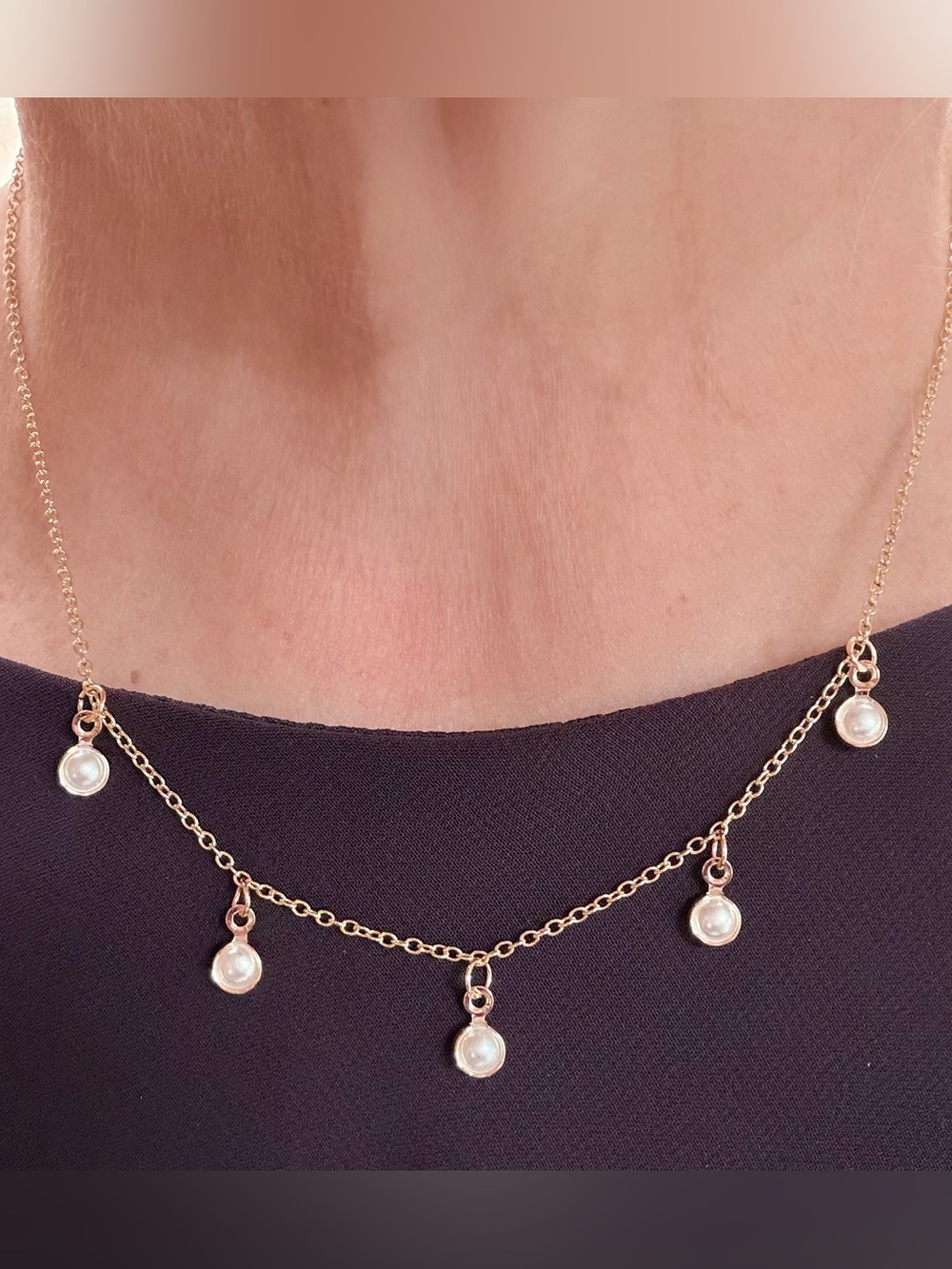 Dainty station Choker.Bezel set pearl drop,cable link yellow-gold tone chain.16”